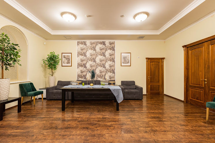 Зал "Второй этаж" в «Особняк в парке Сосновка» фотография №9