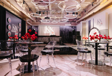 Основной зал в VIP-комната 