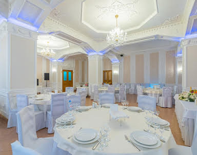  ресторан Мики