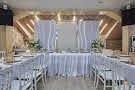 Банкетный зал на 2 этаже в «Лавр»