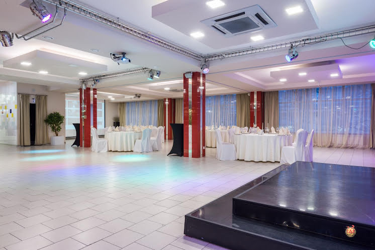 Основной зал в «Дизайн Холл» фотография №14