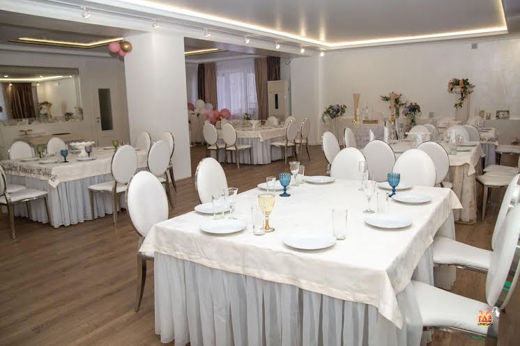 Зал на 50 человек в «Алексис» фотография №9