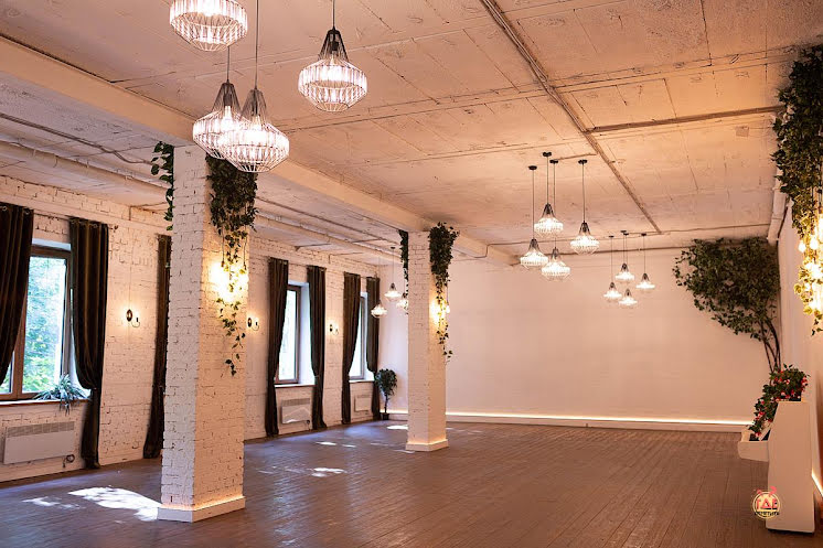 Большой зал в «Forest-hall» фотография №14