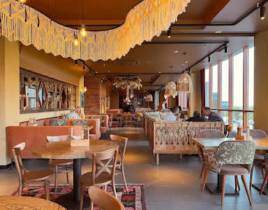  ресторан Барбамбия Тамада в ТЦ «Ганза»