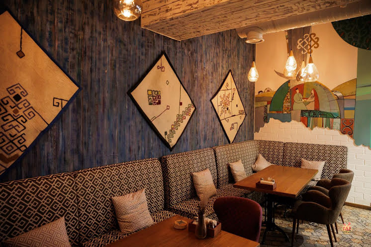 Основной зал ресторана в «Азык-Тулек» фотография №7