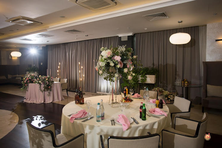 Банкетный зал в «Доктор на крыше» фотография №2