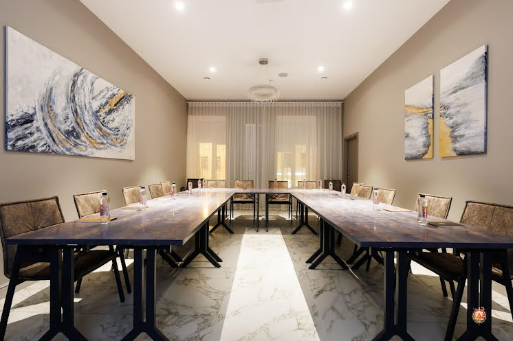 Конференц-зал  "Suzor" в «Helen» фотография №3