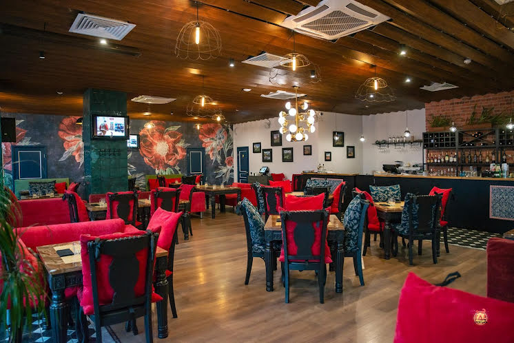 Основной зал в «Мамито» фотография №1