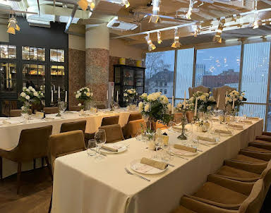  ресторан MITRICH STEAKHOUSE