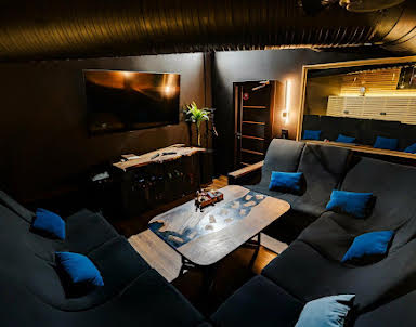  ресторан SMOKE INN на Рентгена