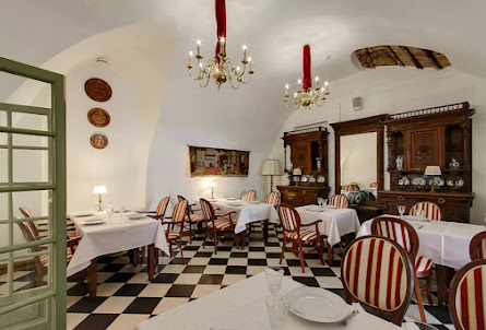 Малый зал в Малый зал