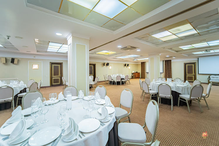 Нижний зал Х.О. в «SMOLINOPARK» фотография №11