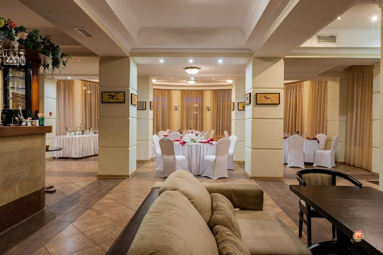 Зал "Каминный" в «Особняк в парке Сосновка» фотография №9