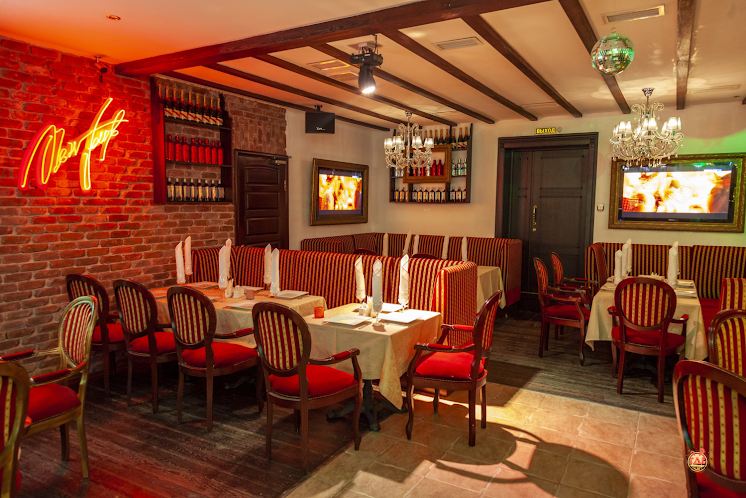 Основной зал "NewsPub" в «NewsPub» фотография №8