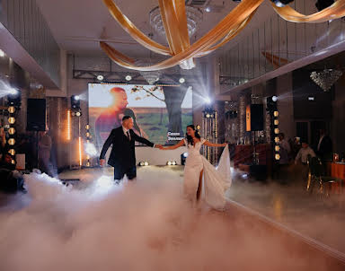  ресторан La Riva Hall