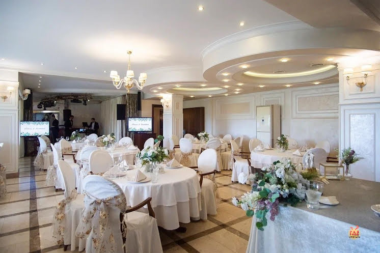 Основной зал в «Александр» фотография №11