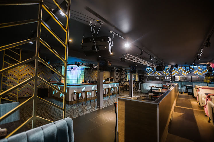 Зал караоке в «Караоке-клуб Shizgara на Автозаводе» фотография №8