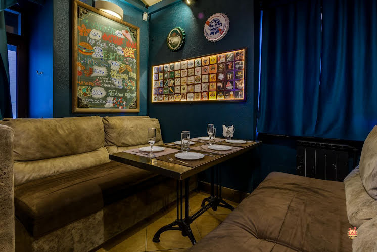 Основной зал в «GOSTY» фотография №9