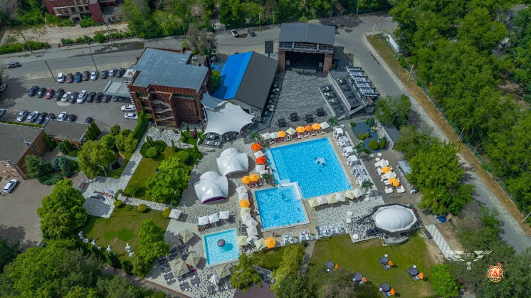 Концертная площадка в «Embargo Villa» фотография №1