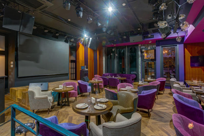 Who Is Who фотография №6