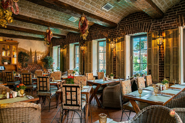 Зал на втором этаже  в «Вилла Паста» фотография №16