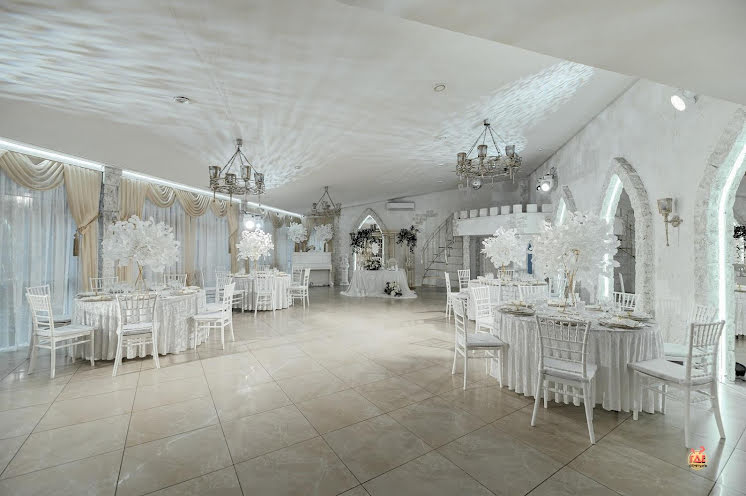 Зеркальный зал в «Кирочный двор» фотография №15