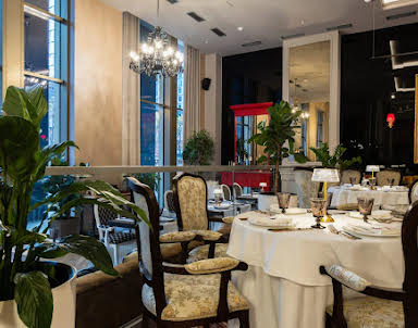  ресторан Серый дом