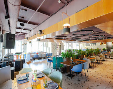 Новый год в Шато Манави на Профсоюзной