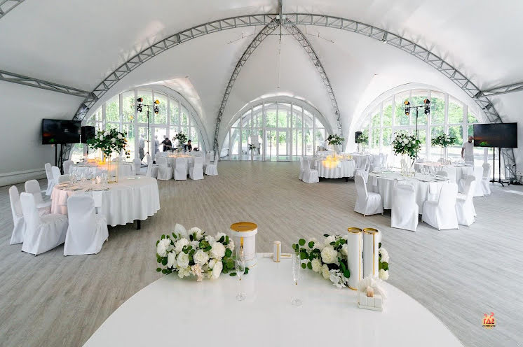 Шатер в «Cronwell Park Ника» фотография №5