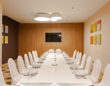  ресторан Edge Seligerskaya-Moscow