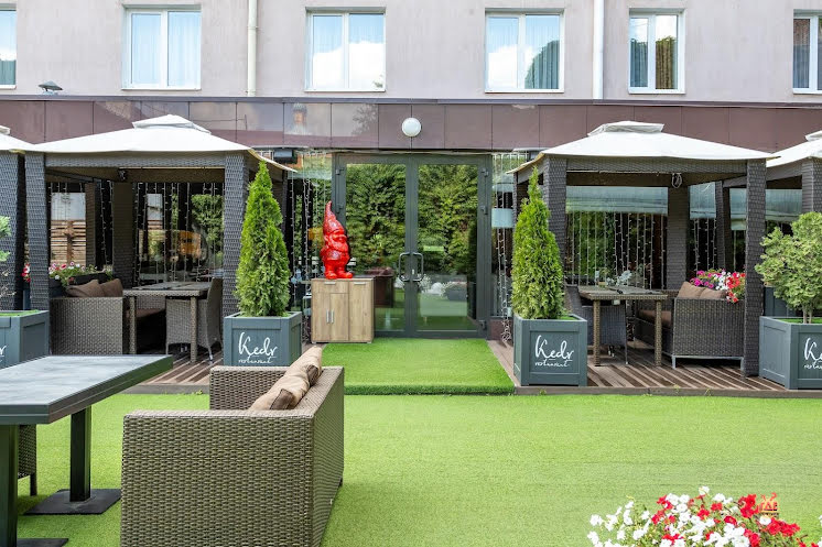 Летняя терраса в «КЕДР» фотография №6