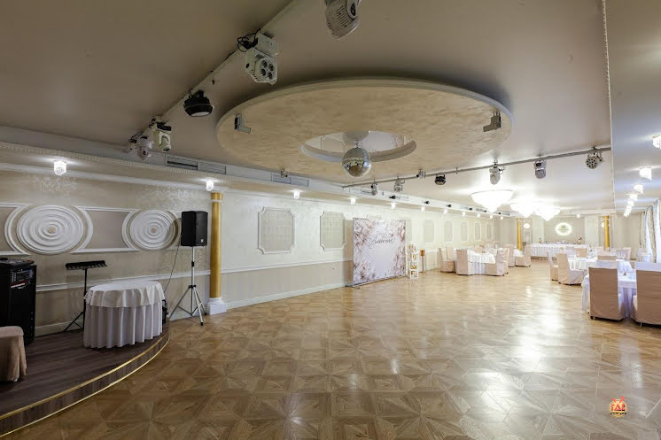 Большой зал в «Гранд Фэмили» фотография №8