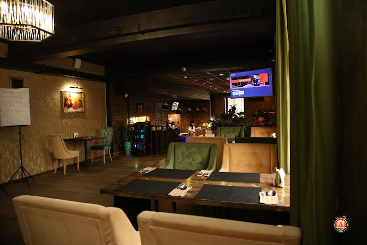 Зал на 80 человек в «Loft Хинкали» фотография №7