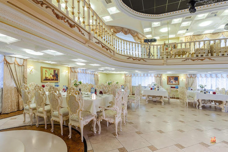 Основной зал ресторана  в «Сказка» фотография №1