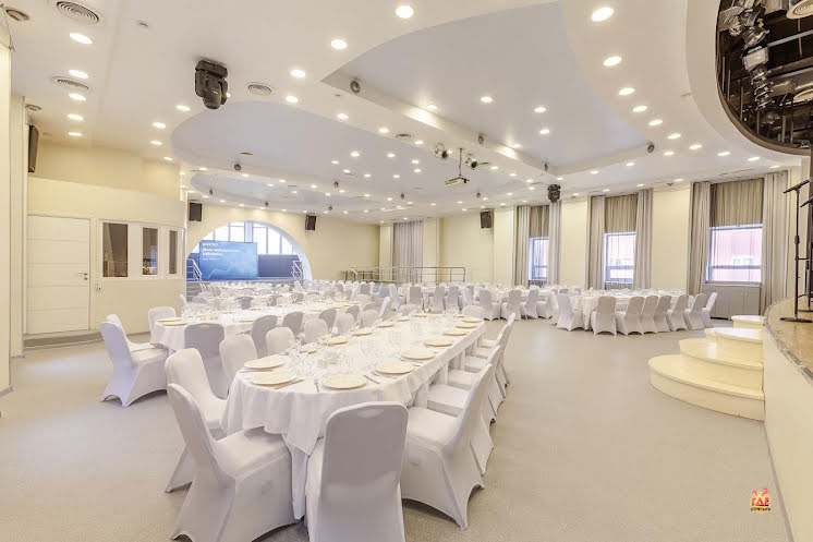 Большой банкетный зал в «Гостиница Самара» фотография №10