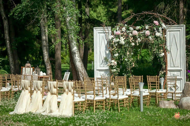 Шатер в «AZIMUT Парк Отель&Спа Репино» фотография №2