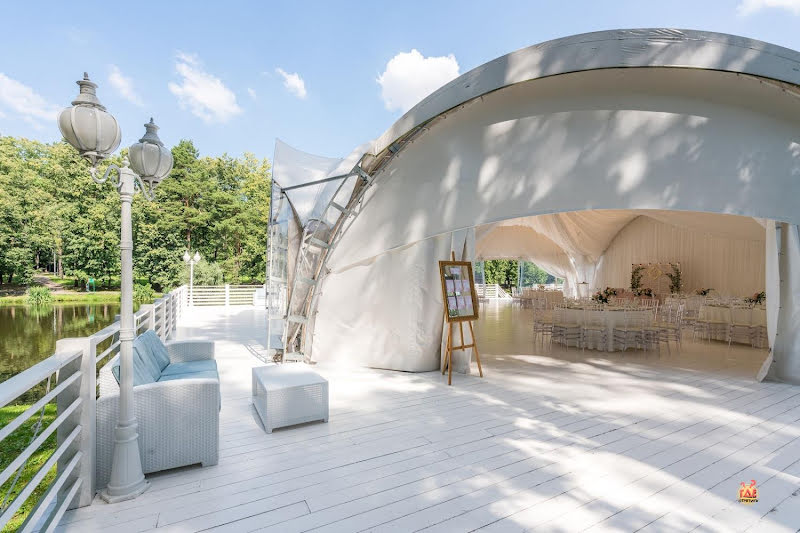 Emerald lake фотография №4