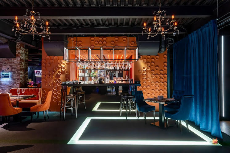 Основной зал  в «Наблюдатель» фотография №7