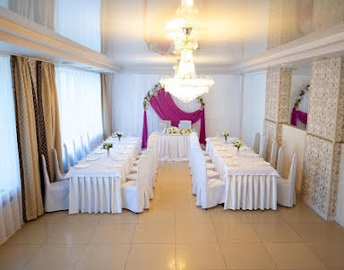 Выпускной в Золотой Принц