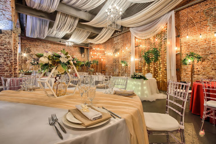 Основной зал в «Niagara LOFT» фотография №12