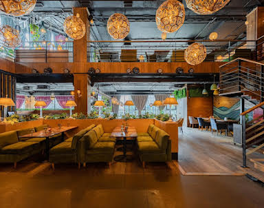  ресторан Del Mar на Туристской