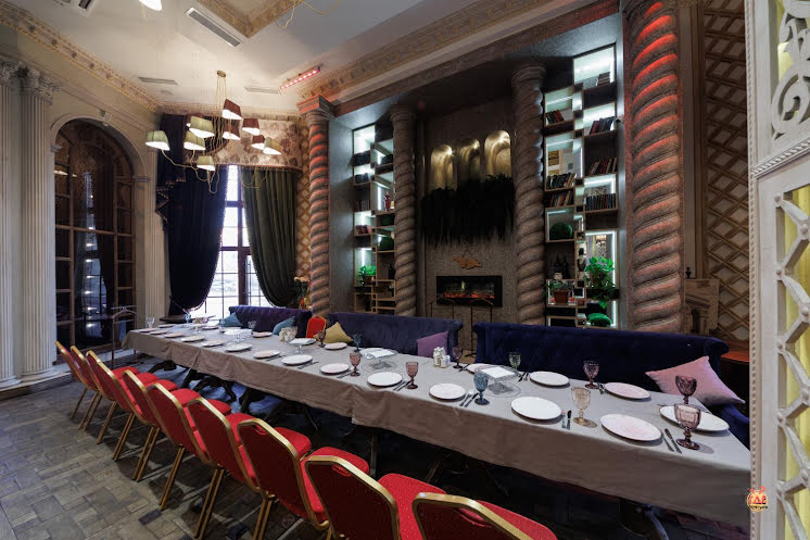 Основной зал в «Вах Генацвале» фотография №4