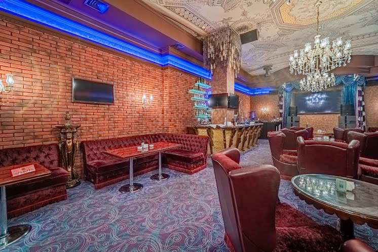 Караоке-бар «Кураж» в «Гранд Отель «Видгоф»» фотография №1