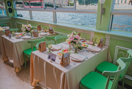 Палуба в Палуба