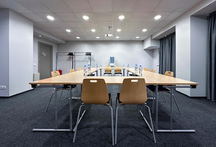 Зал «Астрахань» в Зал «ЯЛТА»