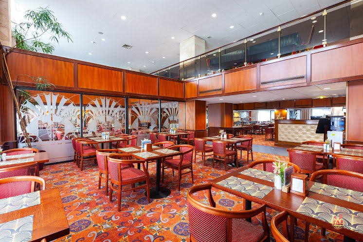 Ресторан «Брассери Эрте» в «Азимут Отель Аэростар» фотография №14