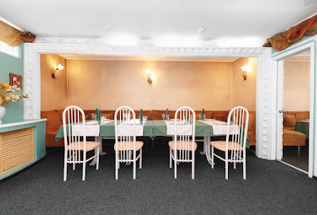 Малый зал в Малый зал