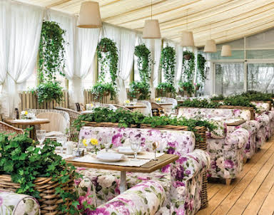  ресторан Плюшкин