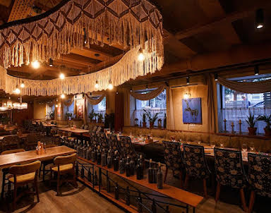 День рождения в Барбамбия Шампури