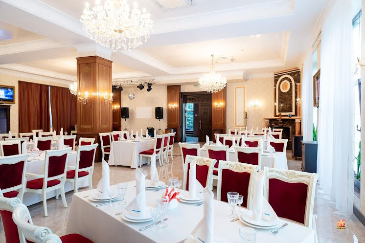 Зал "Каминный" в «Голубое Озеро» фотография №15